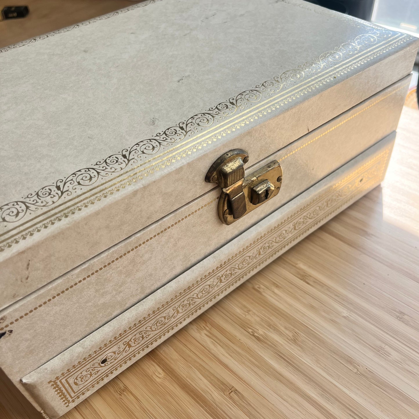 Vintage Bundle Box 2
