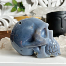 Load image into Gallery viewer, Agate Skull 2
